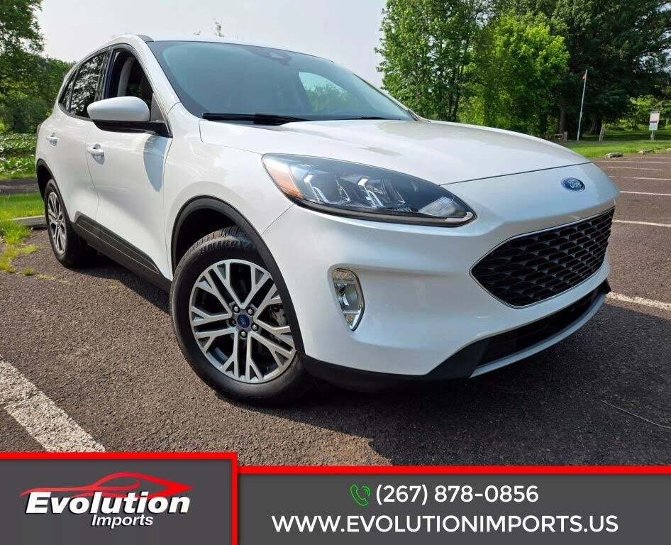 2022 Ford Escape SEL