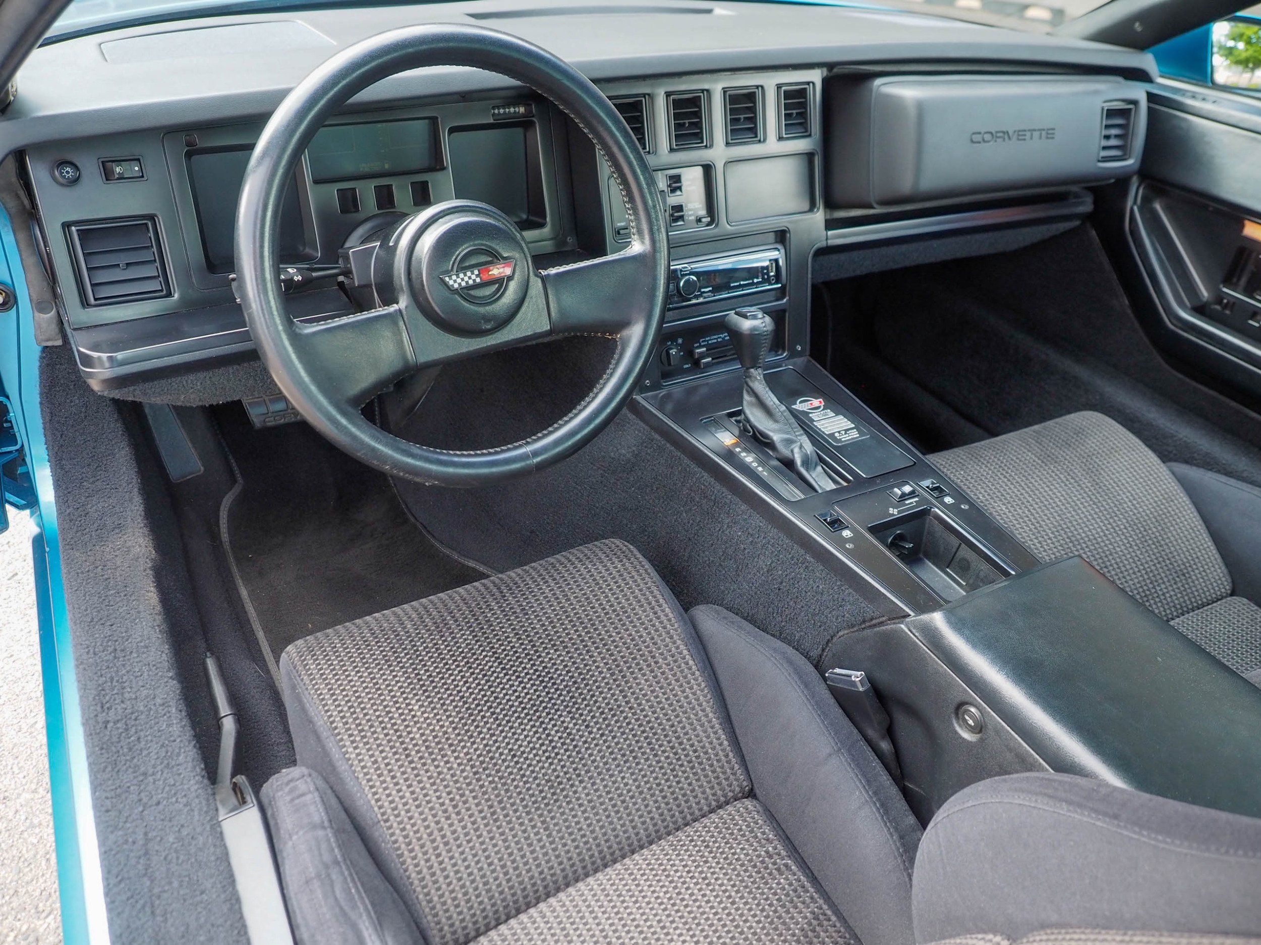 1988 Chevrolet Corvette Blue Coupe