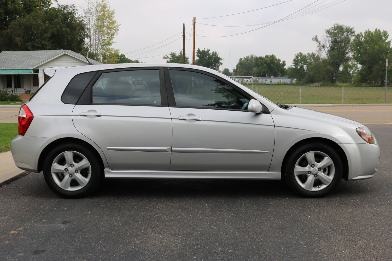 Kia spectra 5