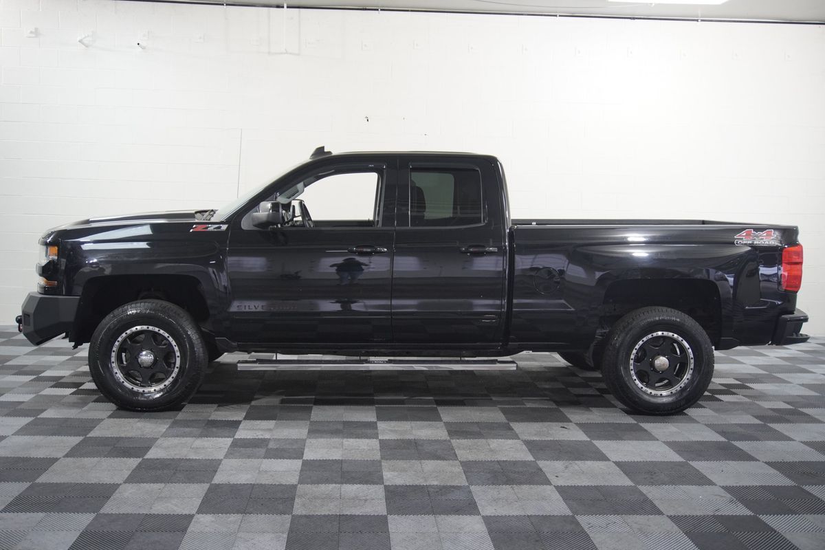 2017 Chevrolet Silverado 1500 2LT