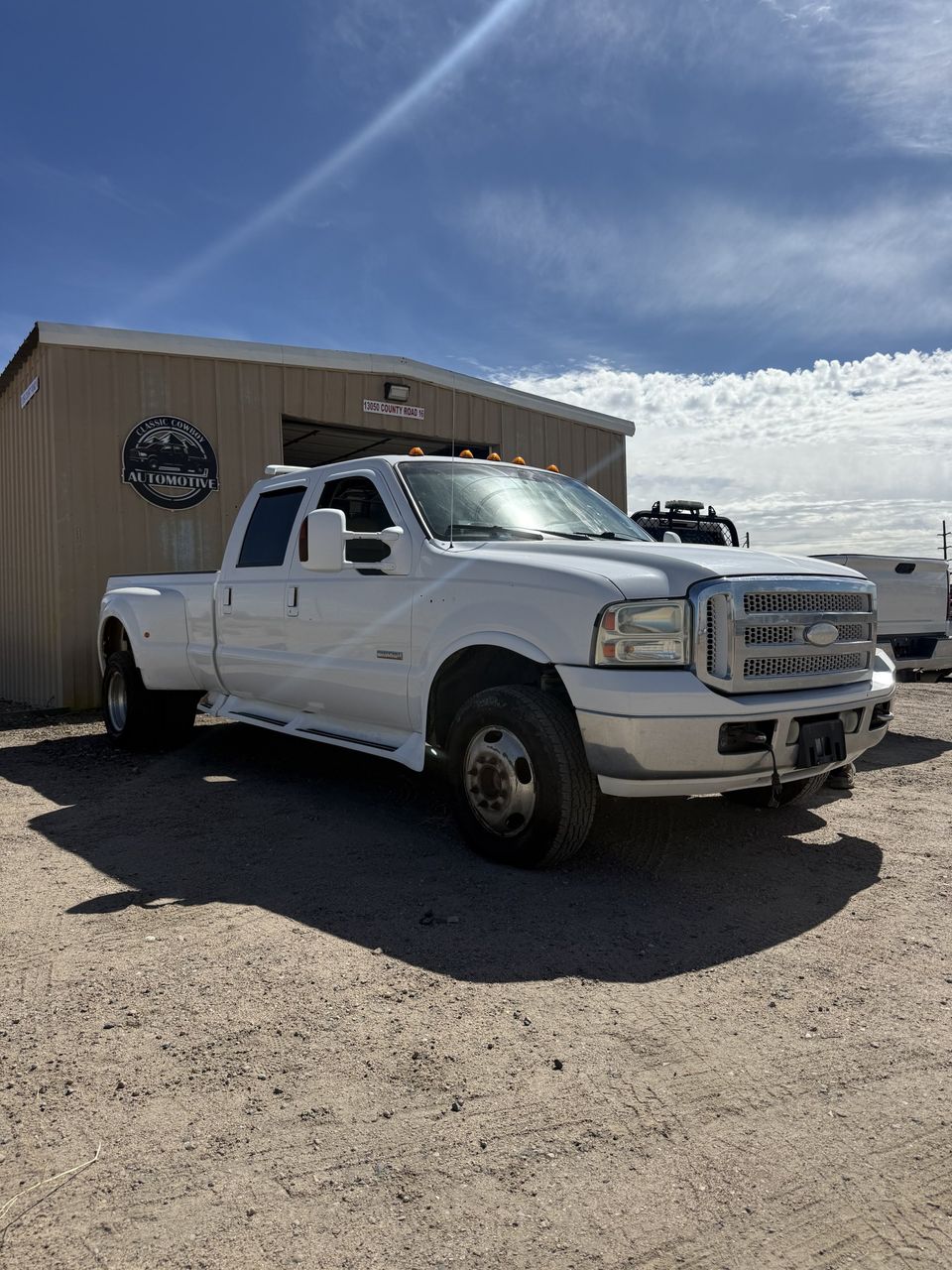 2005 Ford F-350 LARIAT