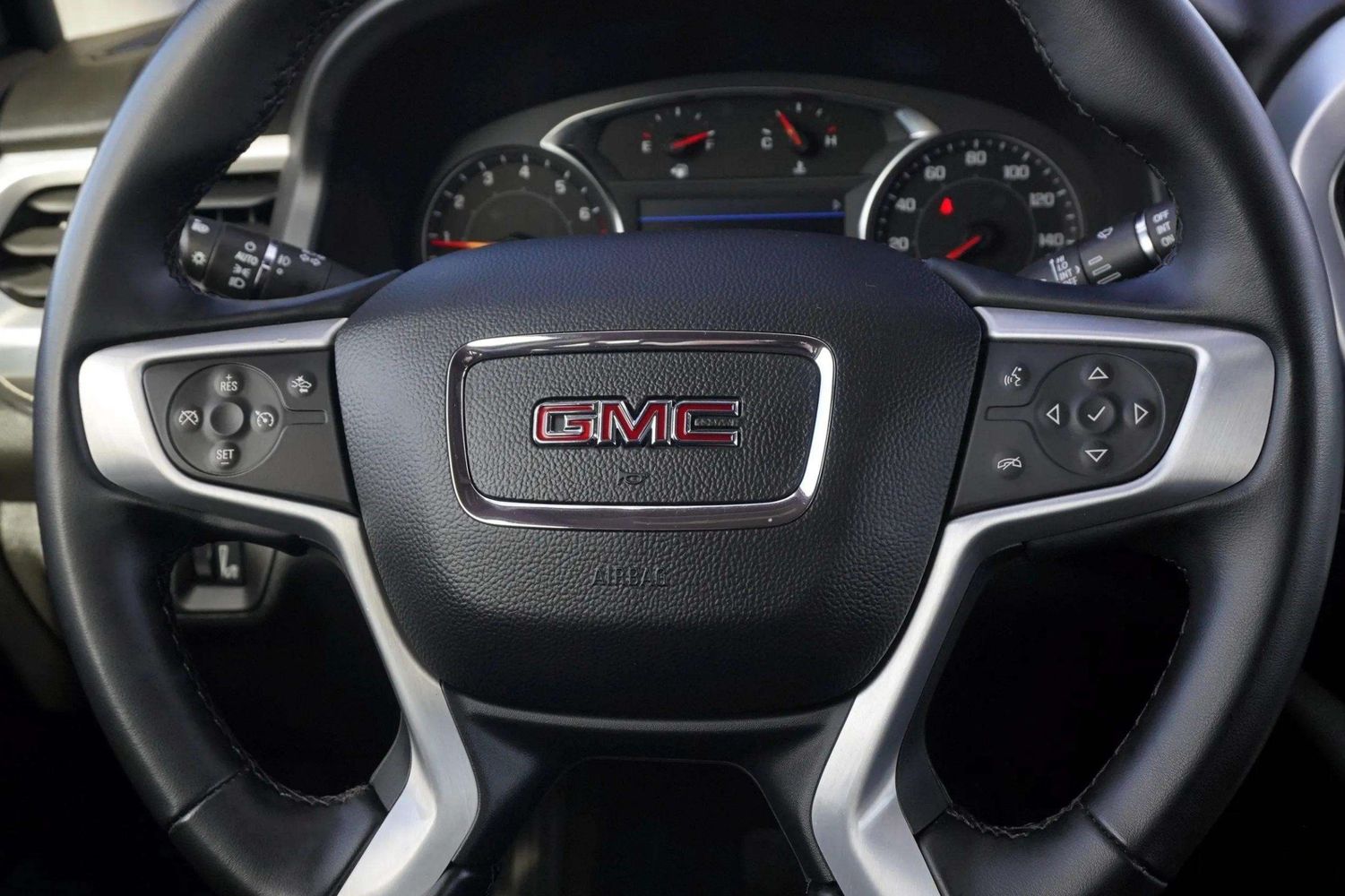 2023 Gmc Acadia SLT photo 24