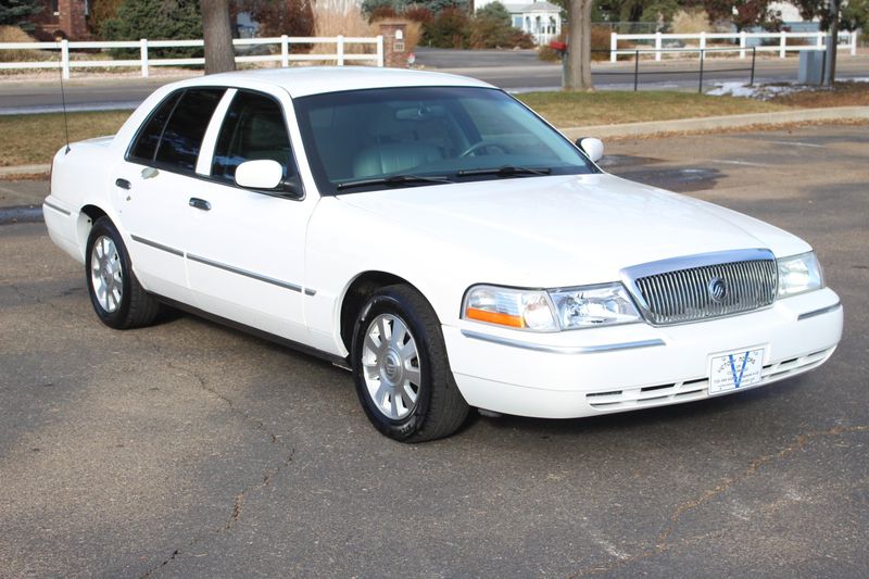 2005 Mercury Grand Marquis LS Premium | Victory Motors of Colorado