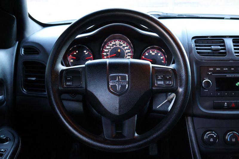 2014 dodge avenger on sale steering wheel size