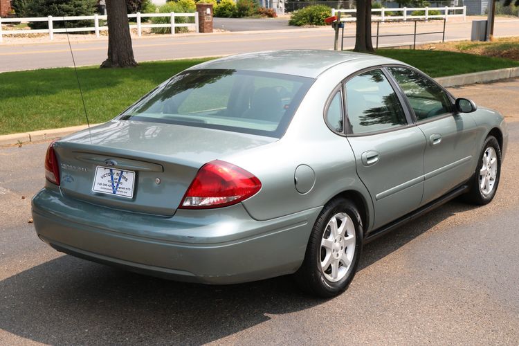 2006 Ford Taurus SEL | Victory Motors of Colorado