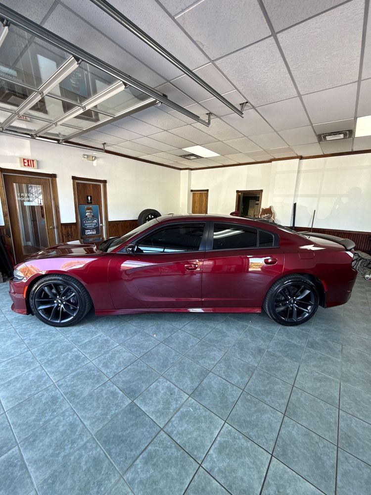 2021 Dodge Charger GT photo 4