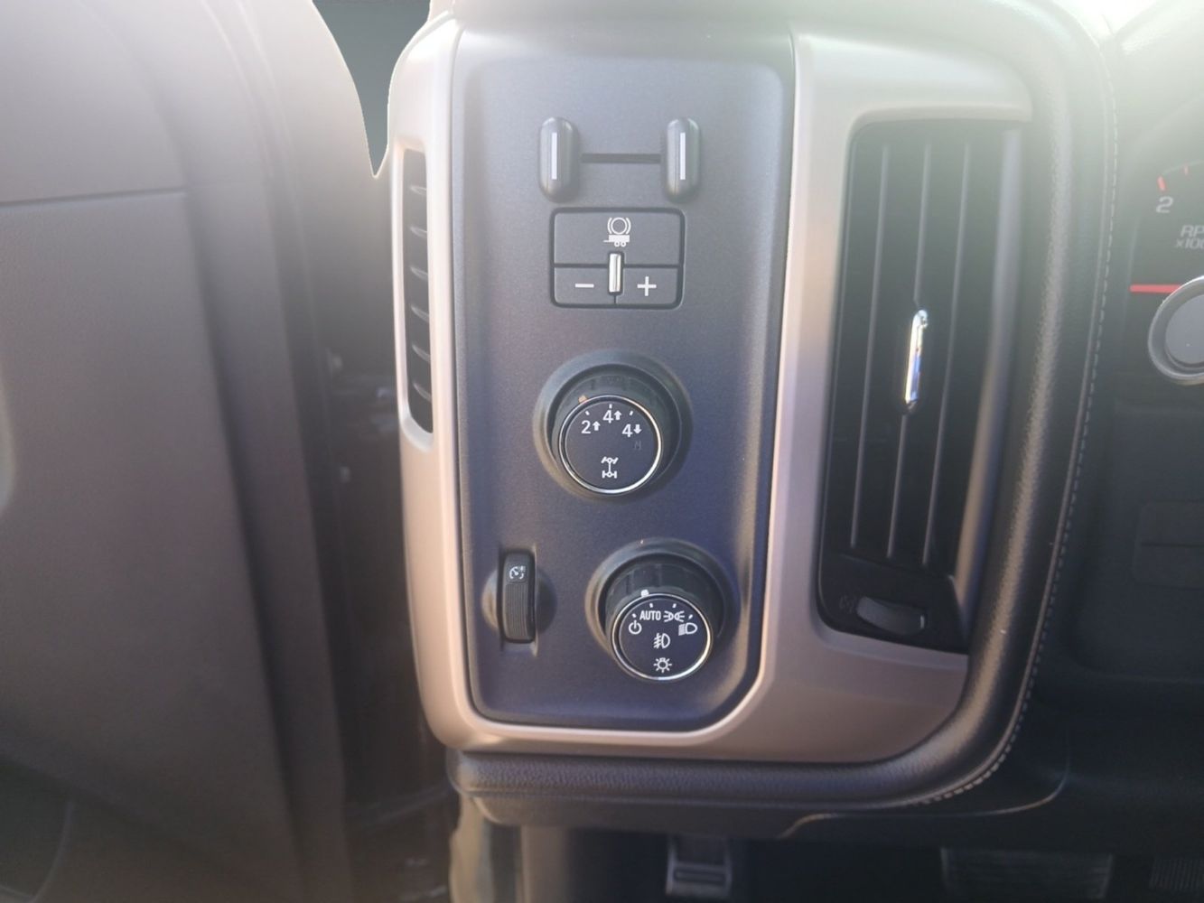 2015 Gmc Sierra Denali photo 11