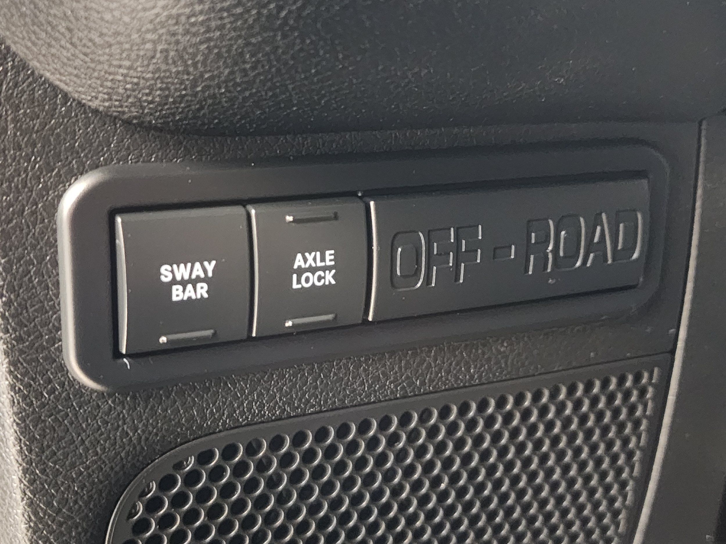 2015 Jeep Wrangler Unlimited Rubicon photo 17