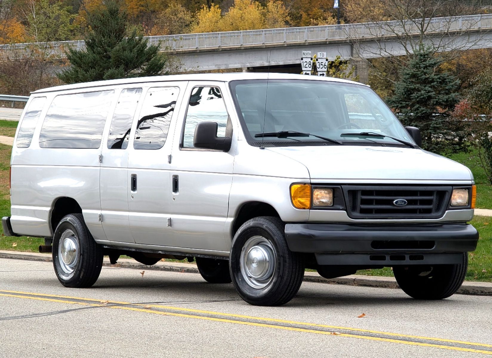 2006 Ford E-Series 1