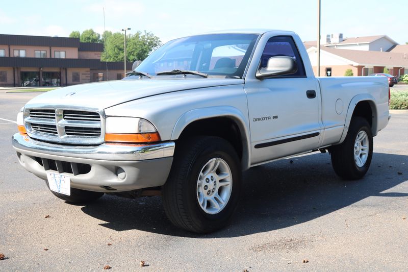 2001 Dodge Dakota Photos