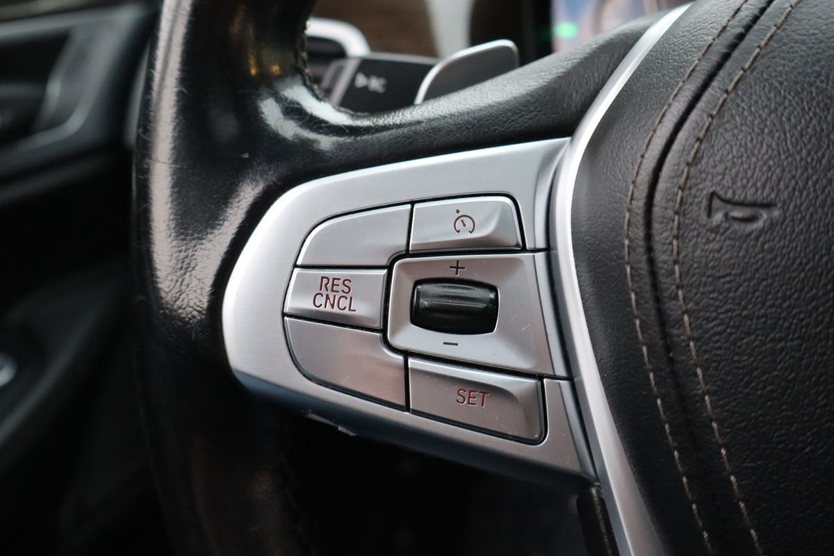 2019 BMW 740i xDrive