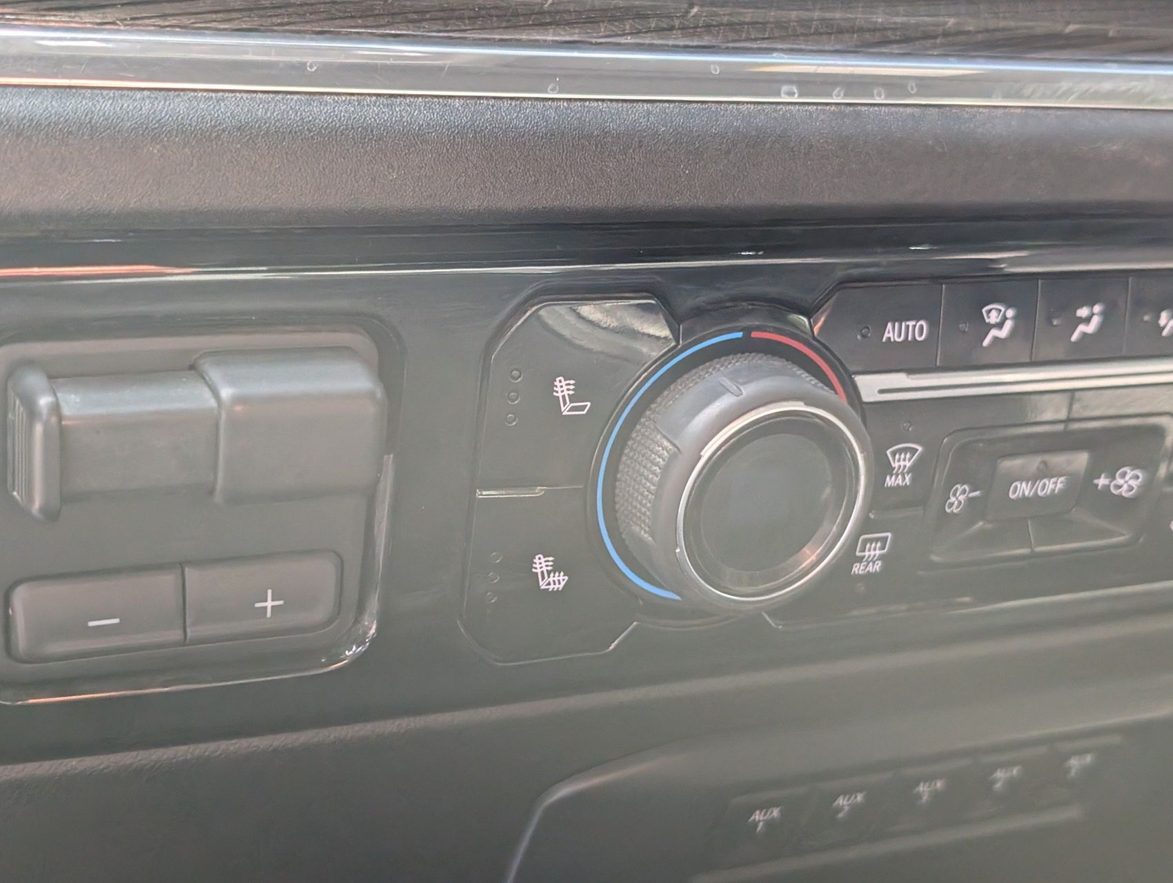 2019 Nissan Frontier 218