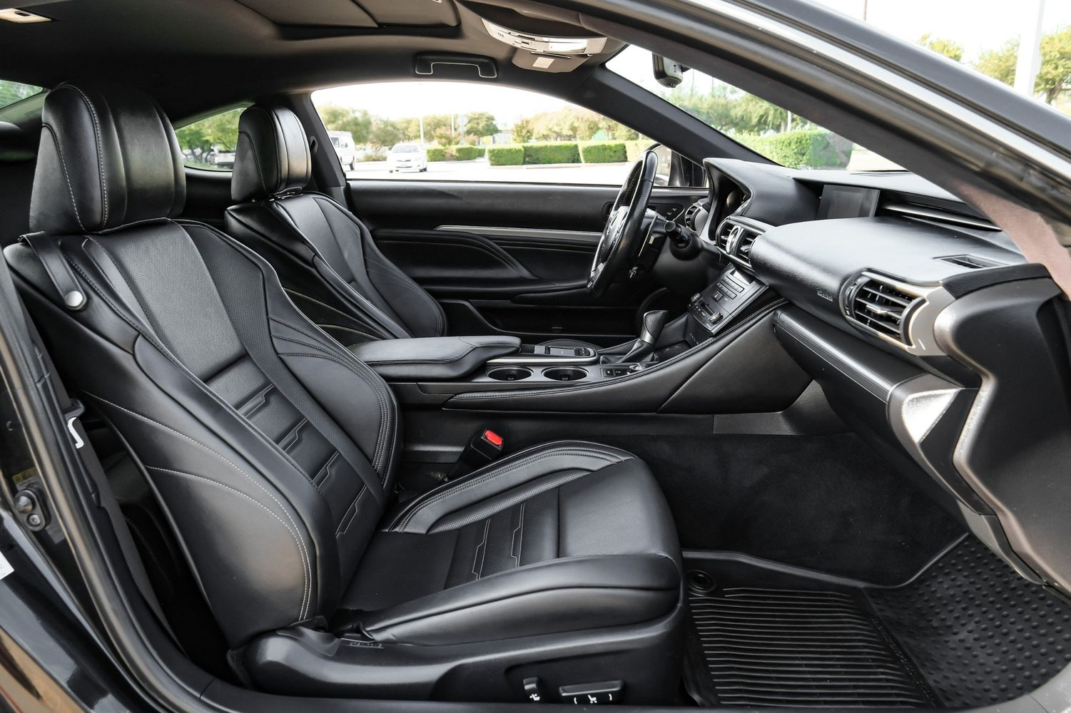 2017 Lexus RC 350 F SPORT photo 29