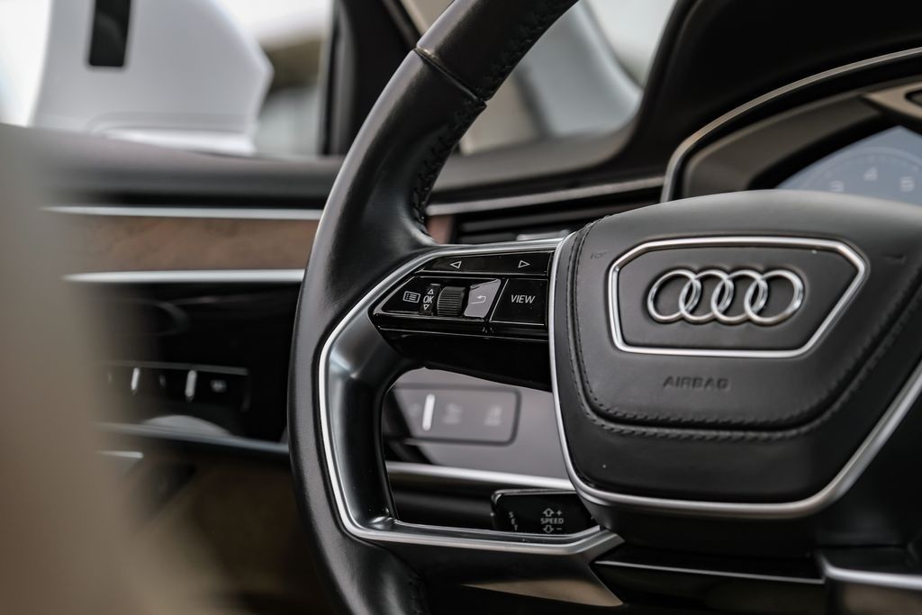 2019 Audi A8 L 55 photo 15
