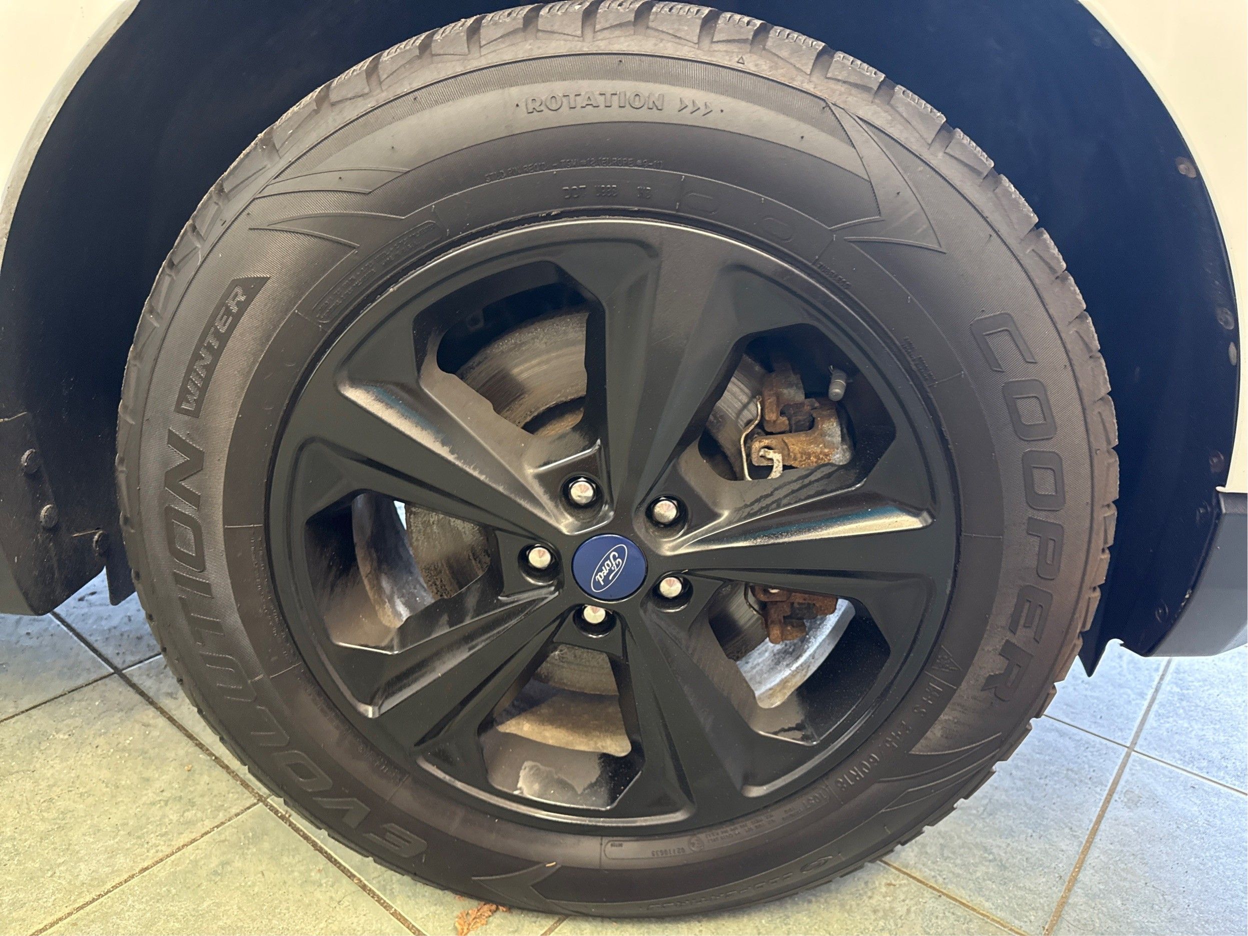 2018 Ford Edge SE - Photo 23