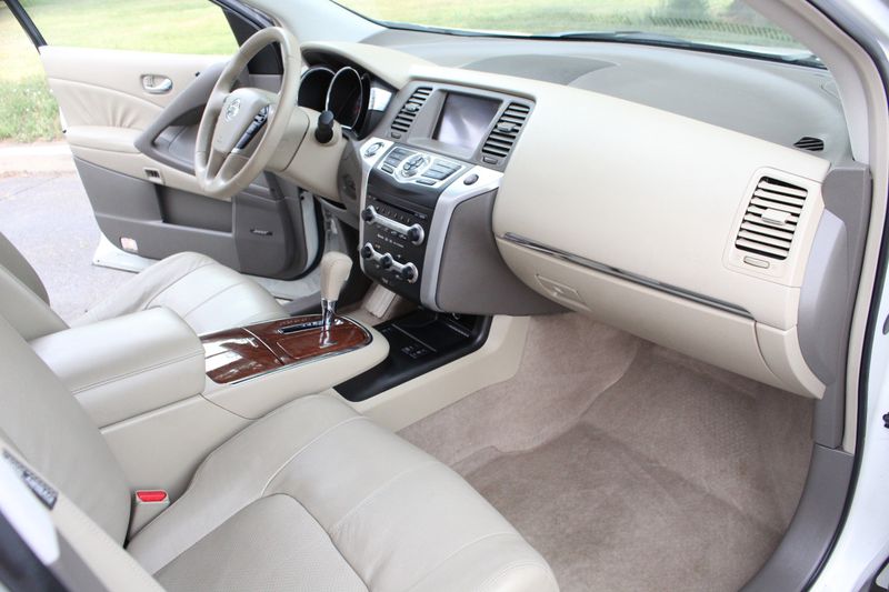 2009 Nissan Murano LE | Victory Motors of Colorado