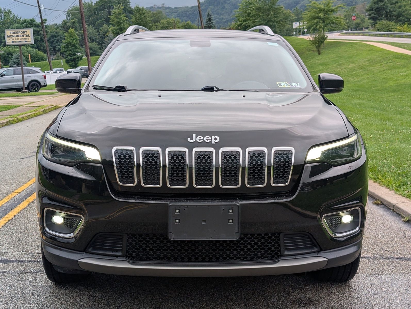 2019 Jeep Cherokee 12