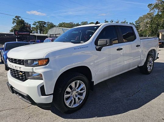 2021 Chevrolet Silverado 1500 Custom's photo