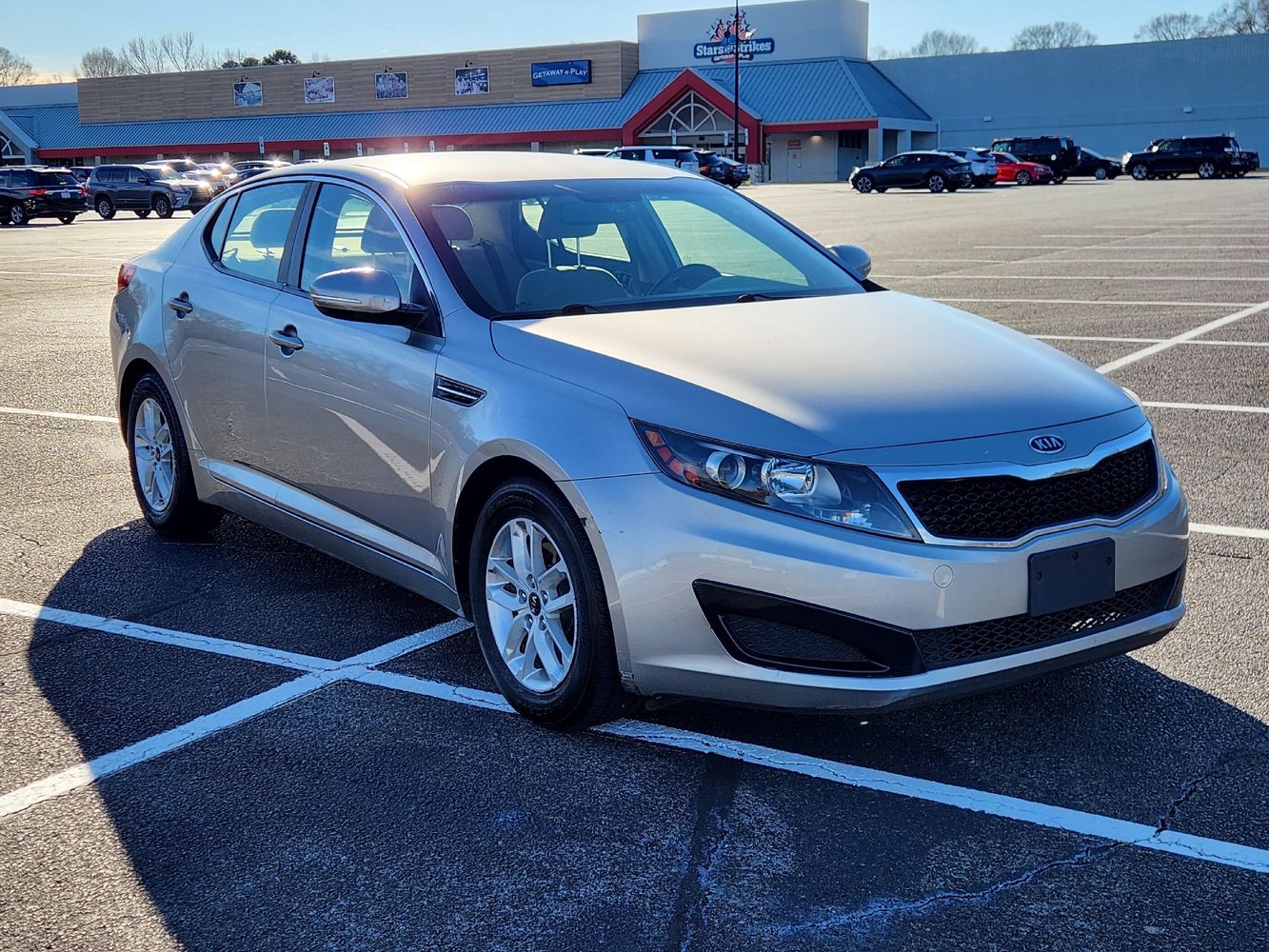 2011 Kia Optima LX's photo