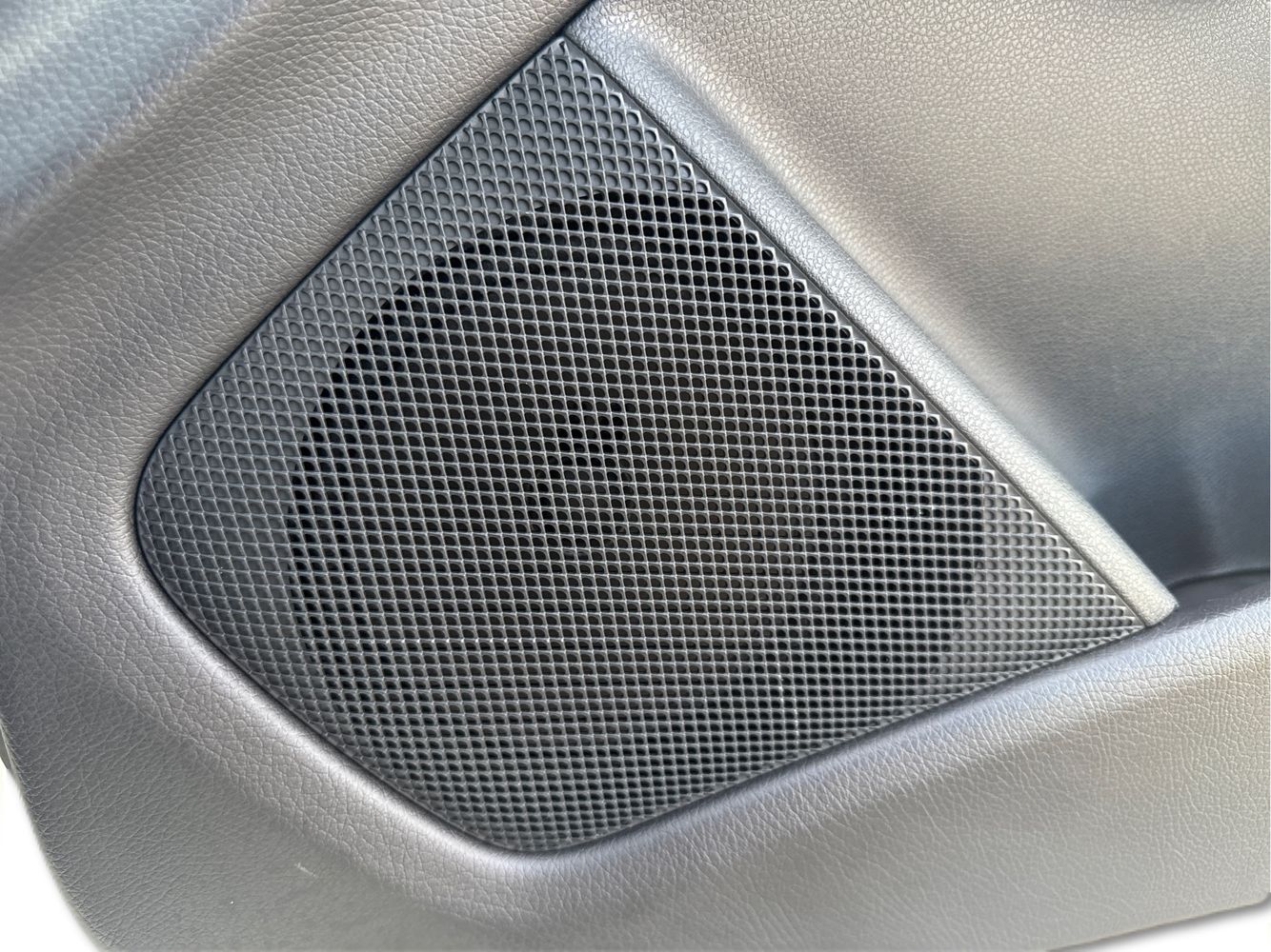 2015 Mercedes Benz CLA 250 photo 22