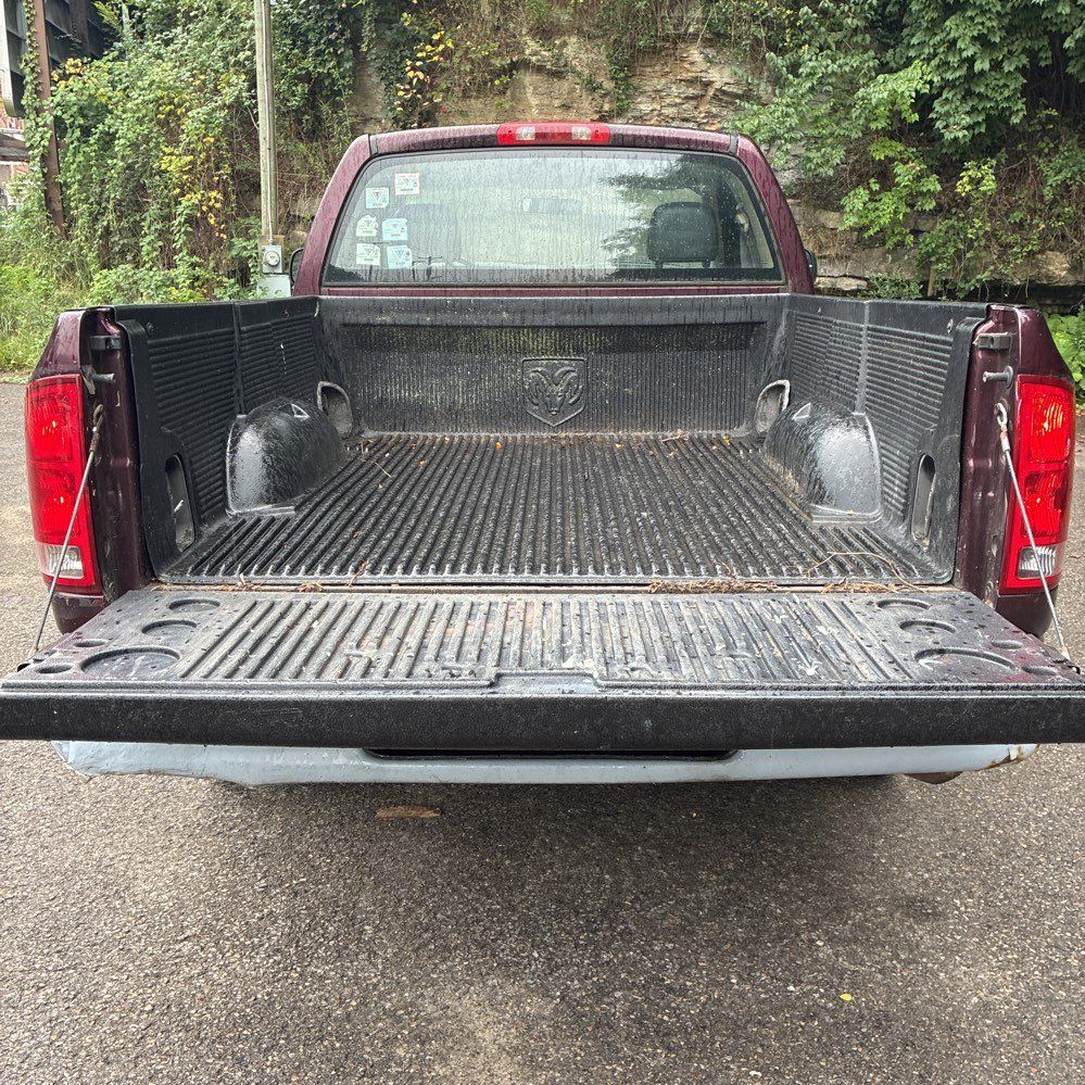 2004 Dodge Ram 1500 9