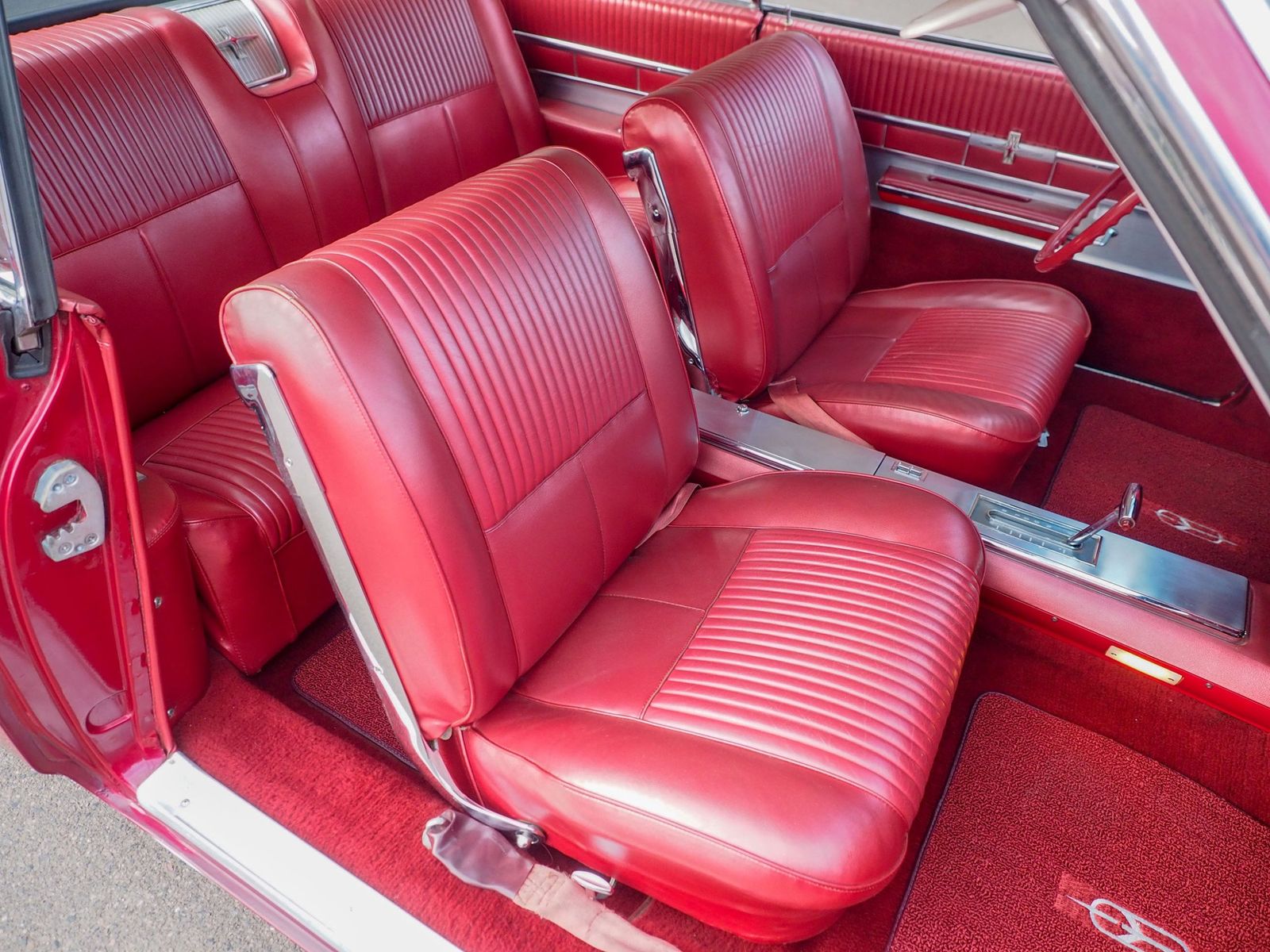 1963 Oldsmobile Starfire 54