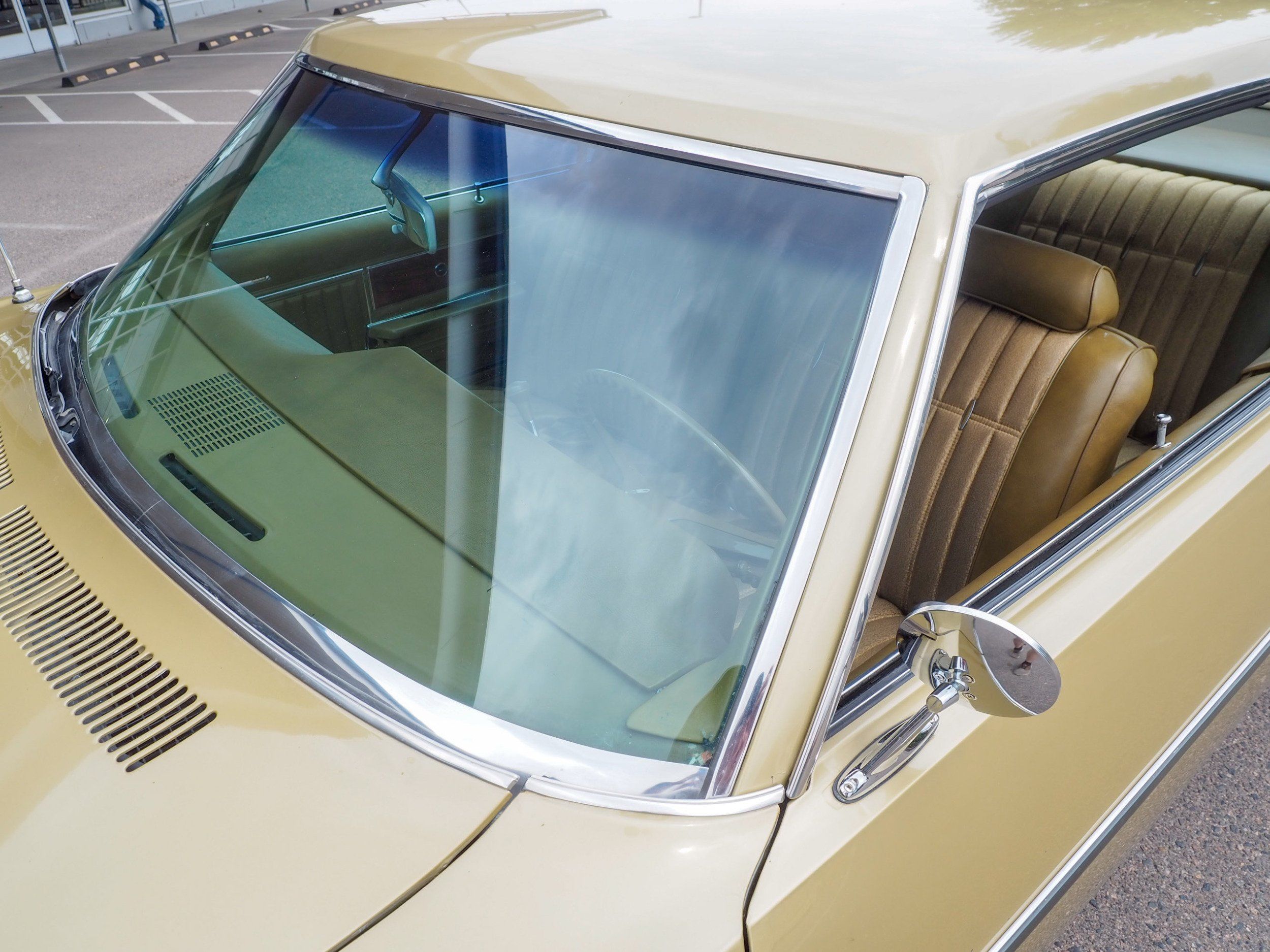 1969 Chevrolet Impala Gold 350