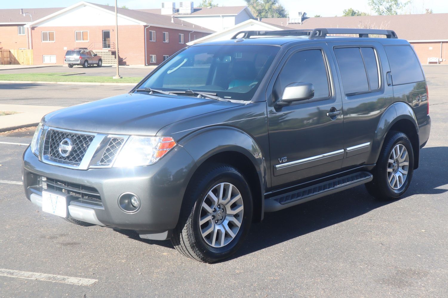 Nissan pathfinder 2008 года