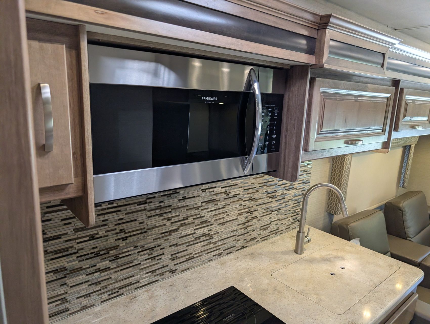 2019 Jayco Embark 127
