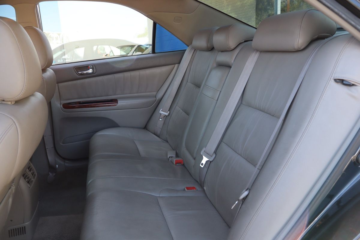 2005 Toyota Camry XLE V6