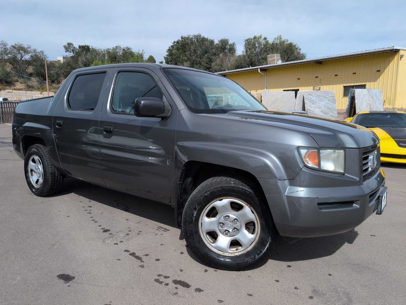 Gray 2007 Honda Ridgeline Pickup Truck All-Wheel Drive 5-Speed Automatic