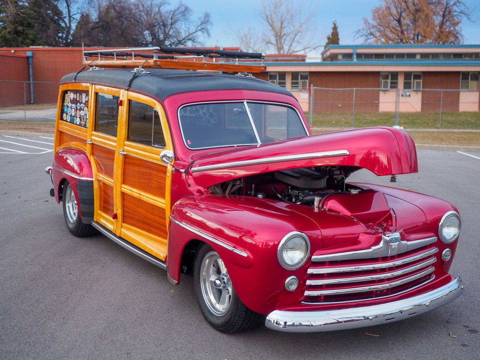 1948 Ford Woody 38
