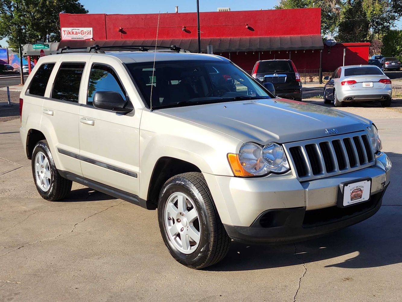 2008 Jeep Grand Cherokee Laredo photo 3