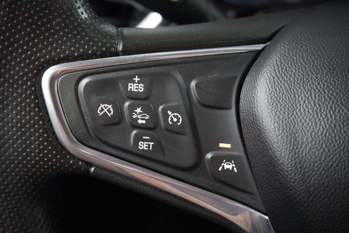 2020 Chevrolet Equinox AWD 2FL