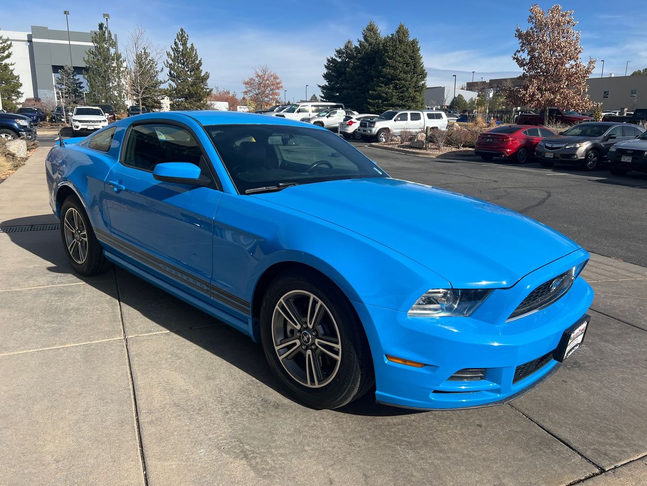 2013 Ford Mustang V6 Premium photo 4