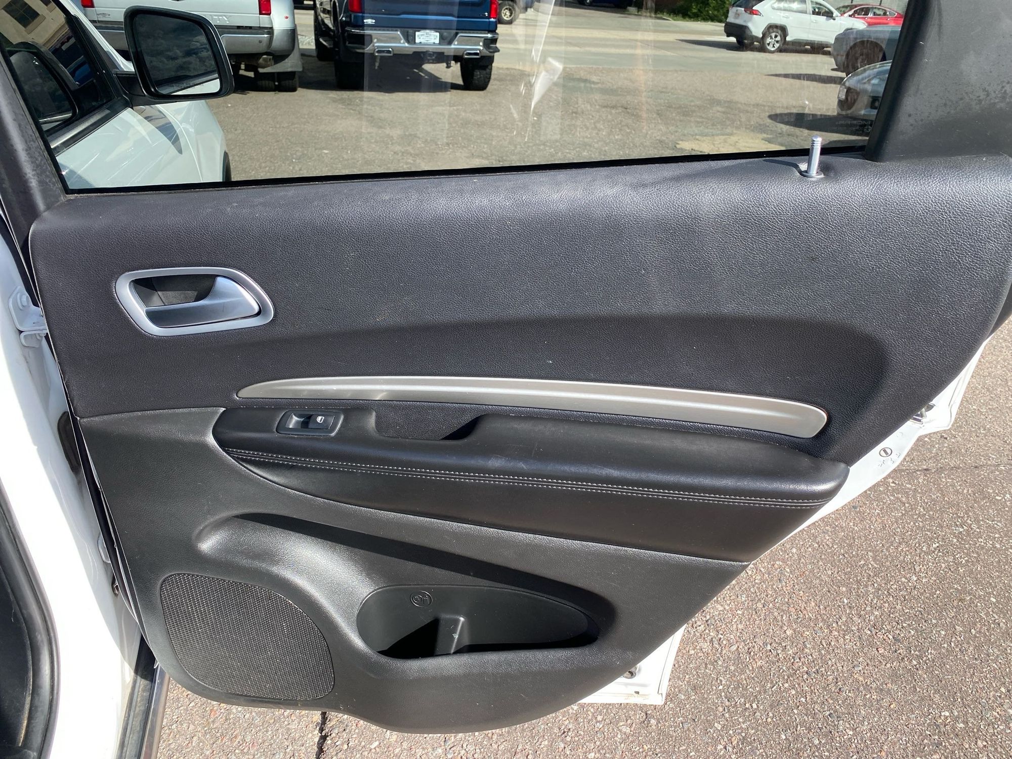 2019 Dodge Durango SXT photo 30