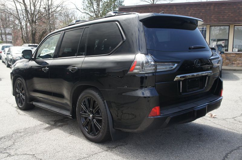 2021 Lexus LX 570 Three-Row | Zoom Auto Group - Used Cars New Jersey