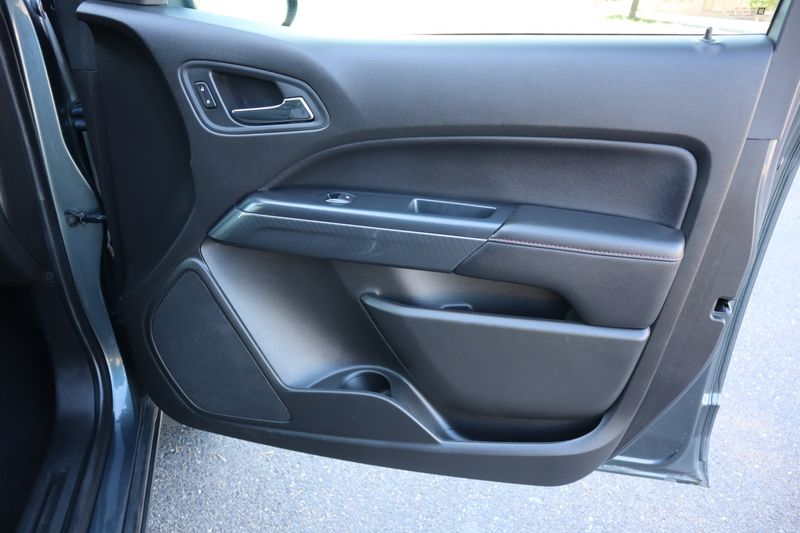 Chrome Door Handle Covers + Mirror Covers + Tailgate Handle For GMC Canyon 2015-2022 (8 Piece Set)