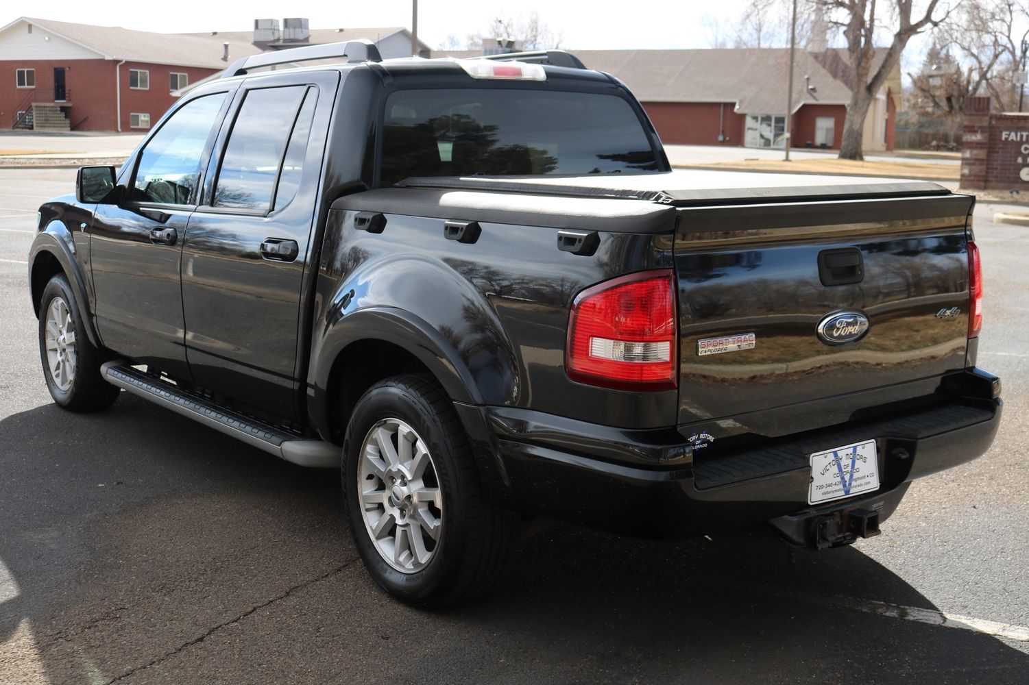 2007 Ford Explorer Sport Trac Limited | Victory Motors of Colorado