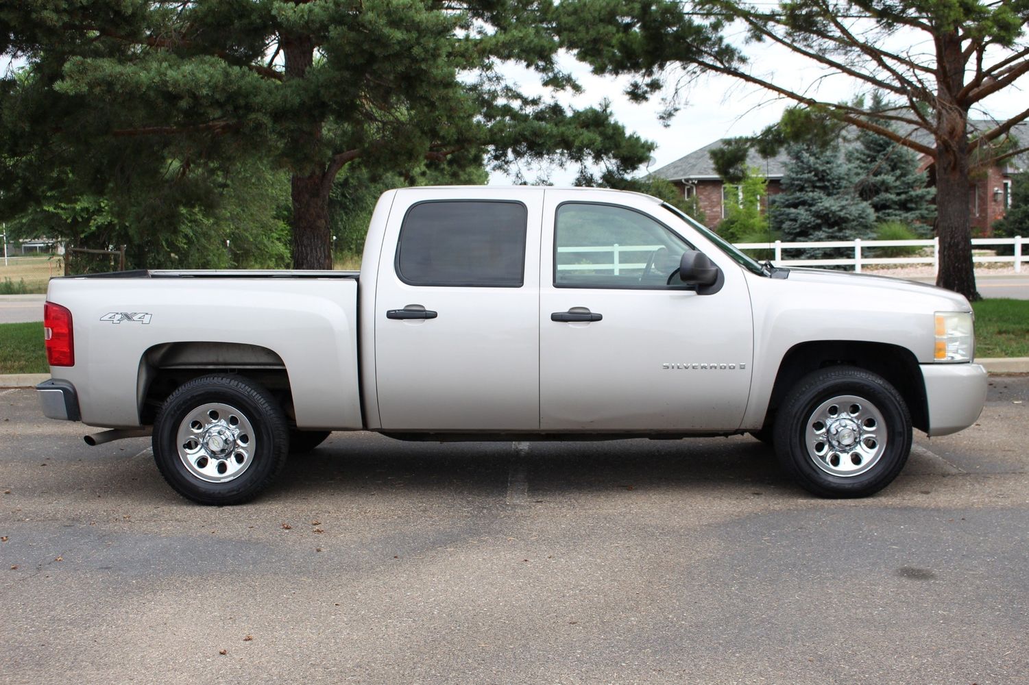 2009 Chevrolet Silverado 1500 LT | Victory Motors of Colorado