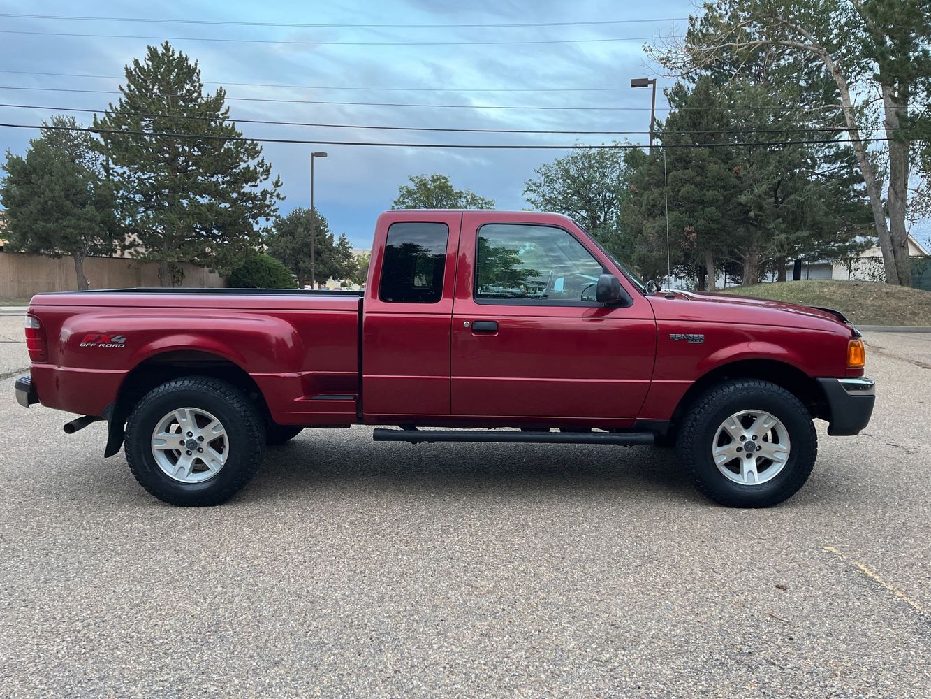 2004 Ford Ranger XLT photo 5
