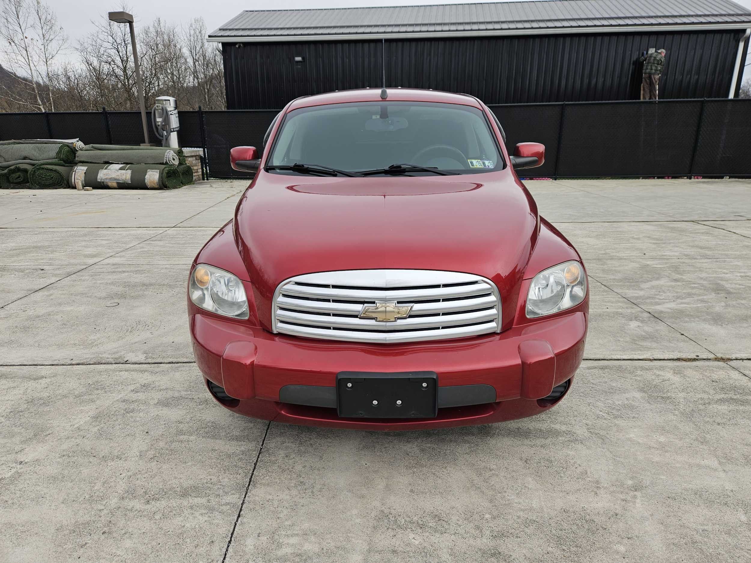 2010 Chevrolet HHR photo 2