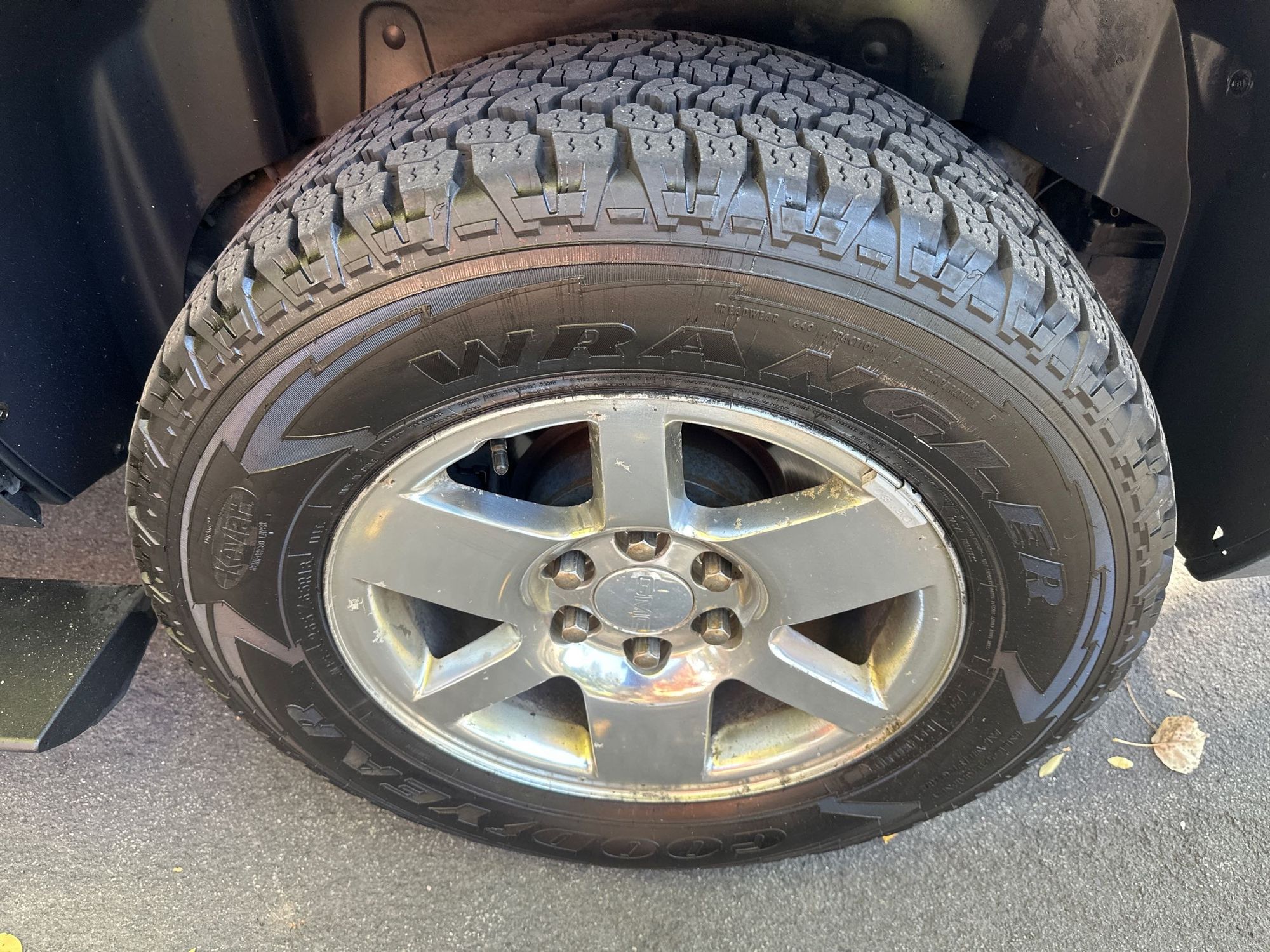 2008 Gmc Yukon Denali photo 15