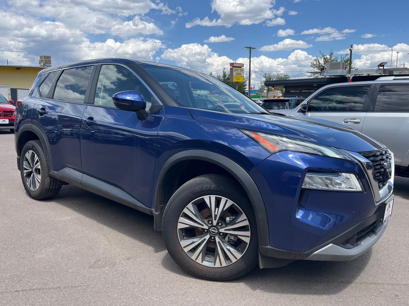 2023 Nissan Rogue SV AWD's photo