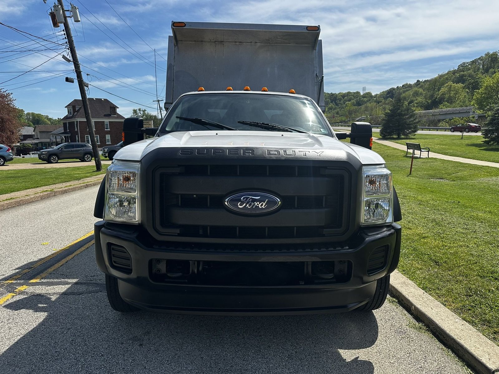 2014 Ford F-550 Chassis 9