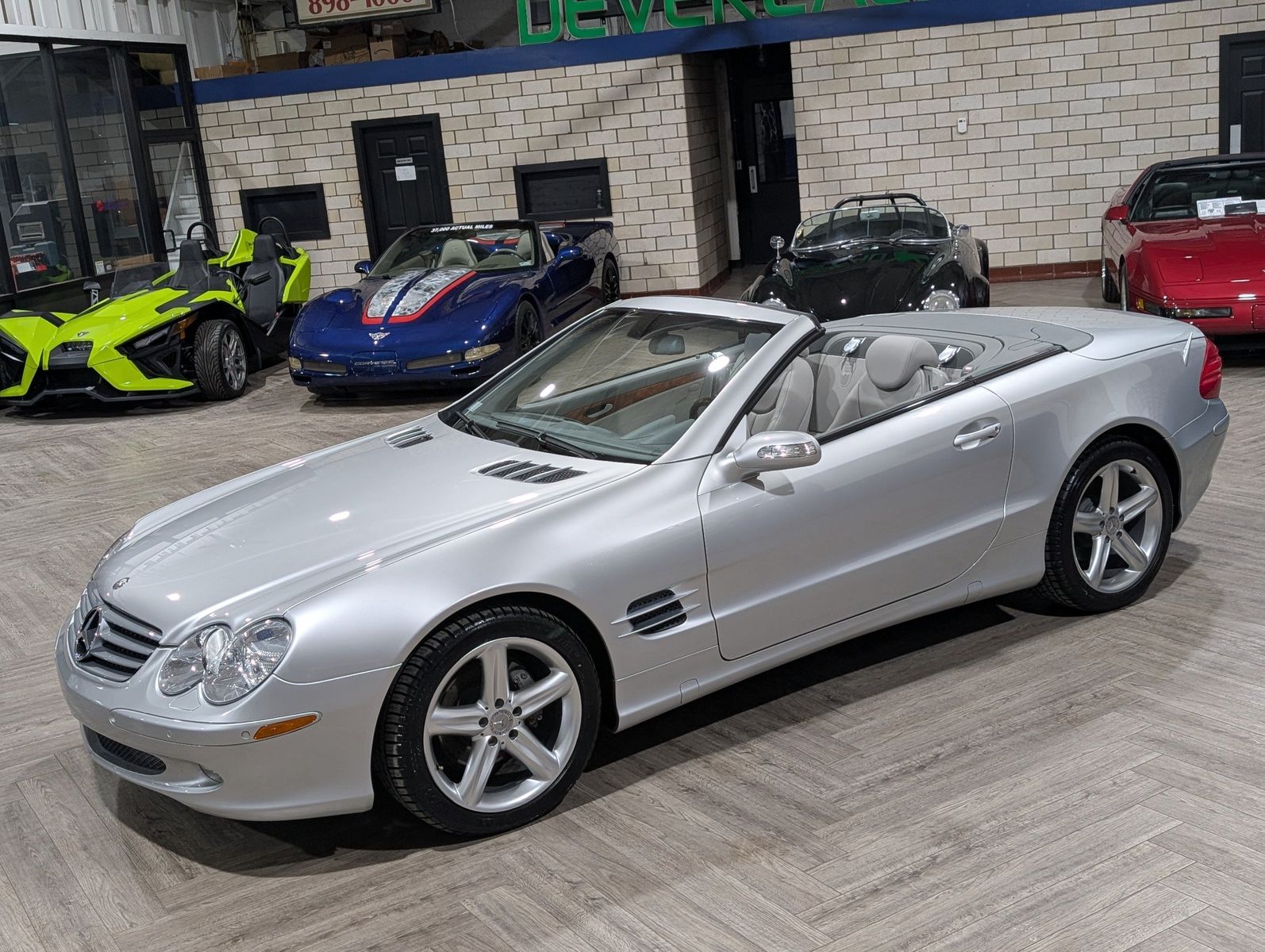 2004 Mercedes-Benz SL 500 43