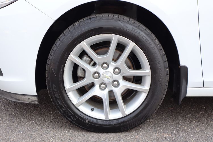 Decoding The Mystery The Perfect Tire Size On 2013 Chevy Malibu