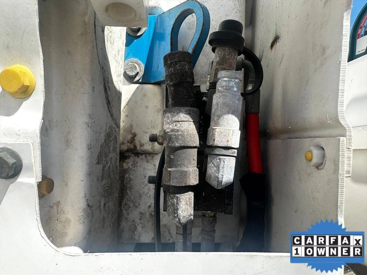 2017 International WorkStar 7500 82