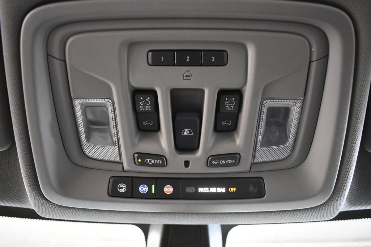 2020 Chevrolet Silverado 1500 4WD Crew Cab Short Bed LT