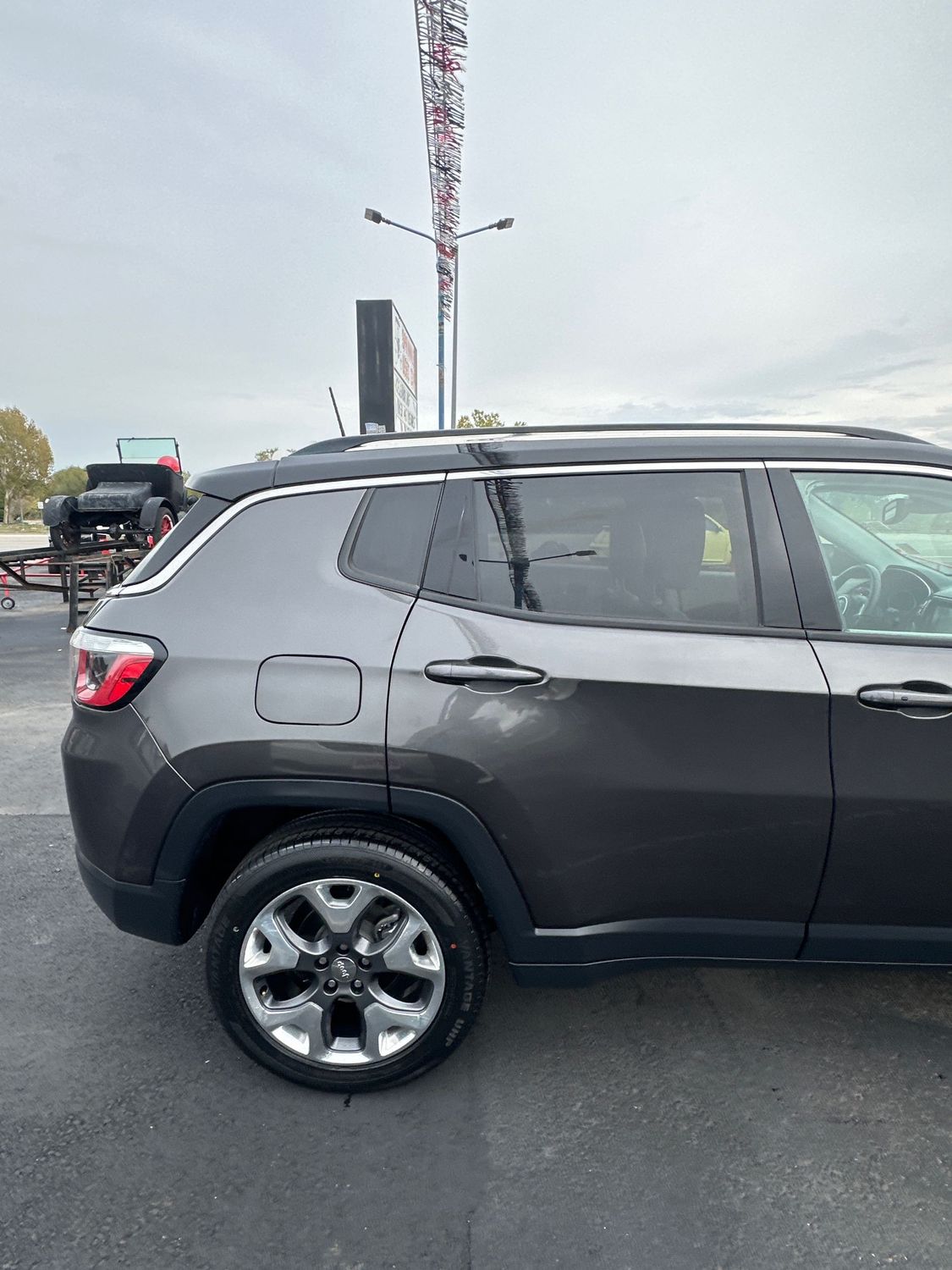 2018 Jeep Compass Limited photo 2